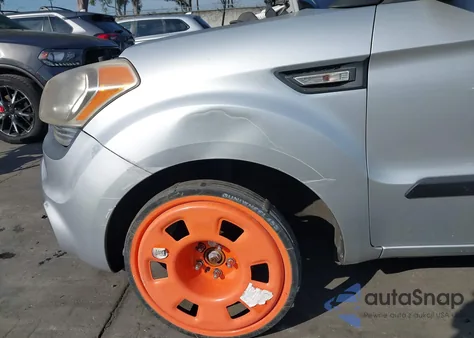 2012 Kia Soul z USA, uszkodzony, nr VIN KNDJT2A59C7455667